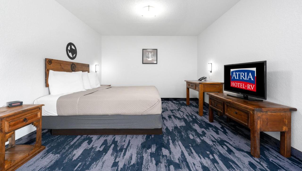 Atria Hotel And Rv Mcgregor Exterior foto